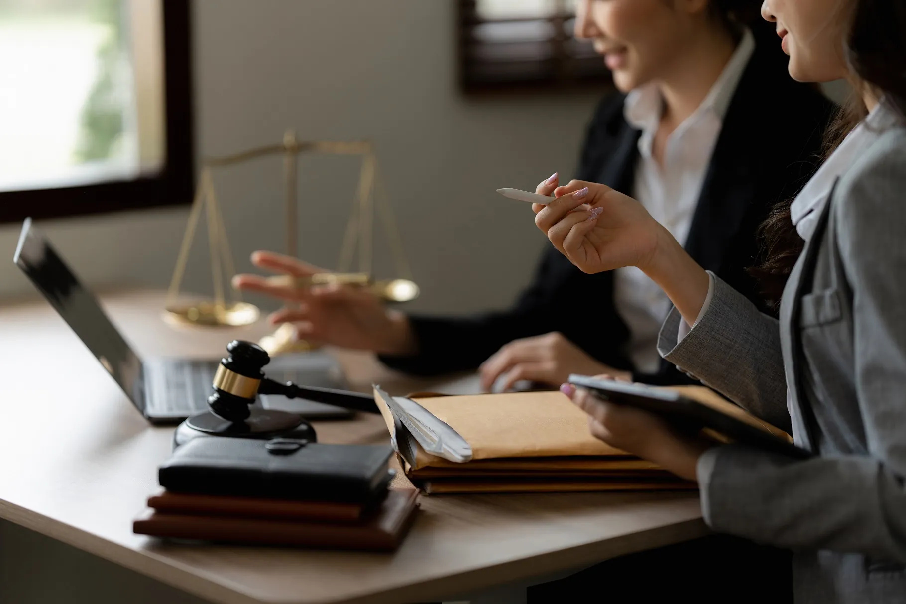 abogados funcionarios interinos